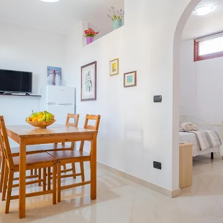 Istoral Apartment Leuca-2