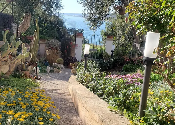 Appartamenti Baia Azzurra